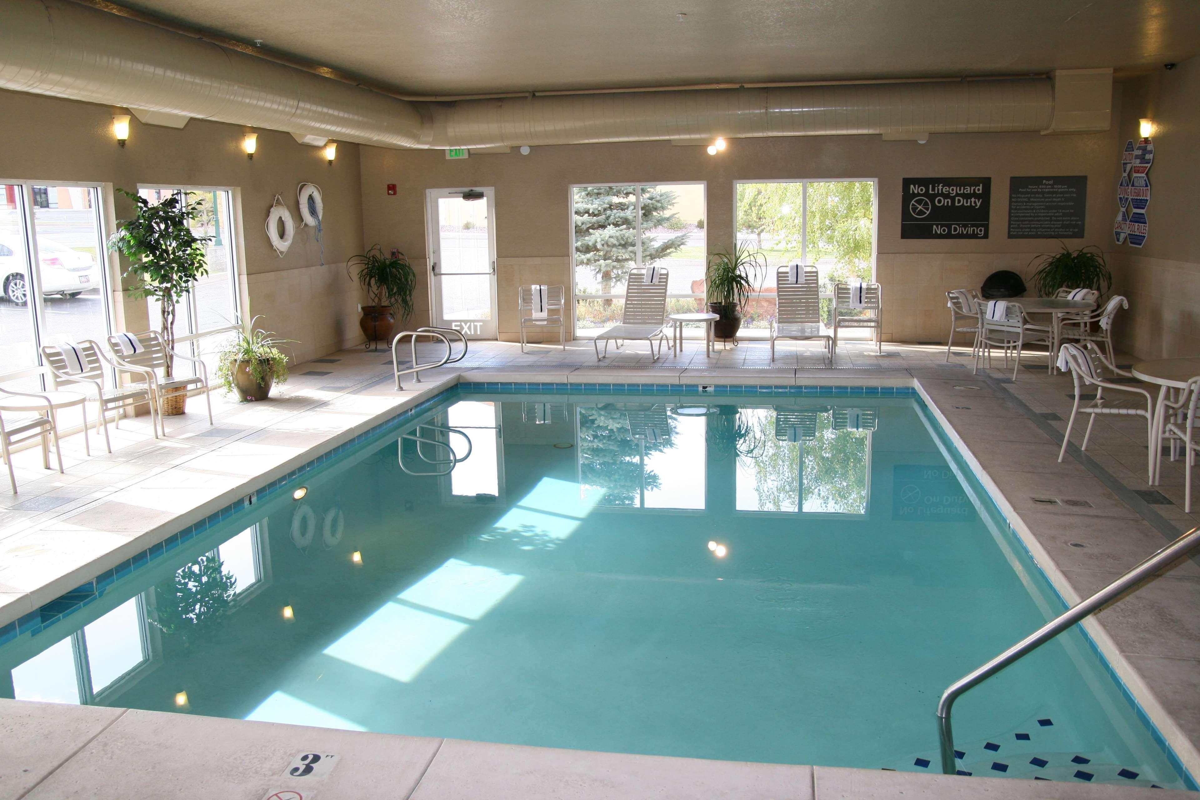 Hampton Inn Cedar Stadt Einrichtungen foto